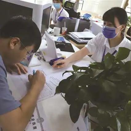 重庆市政公用工程资质代办，专业承包详解之路、桥、隧建设之道