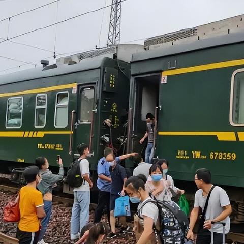 郑州新闻热点回顾，最新头条事件解析