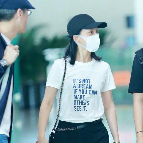 奇葩服装TOP10榜单，极致时尚潮流指南